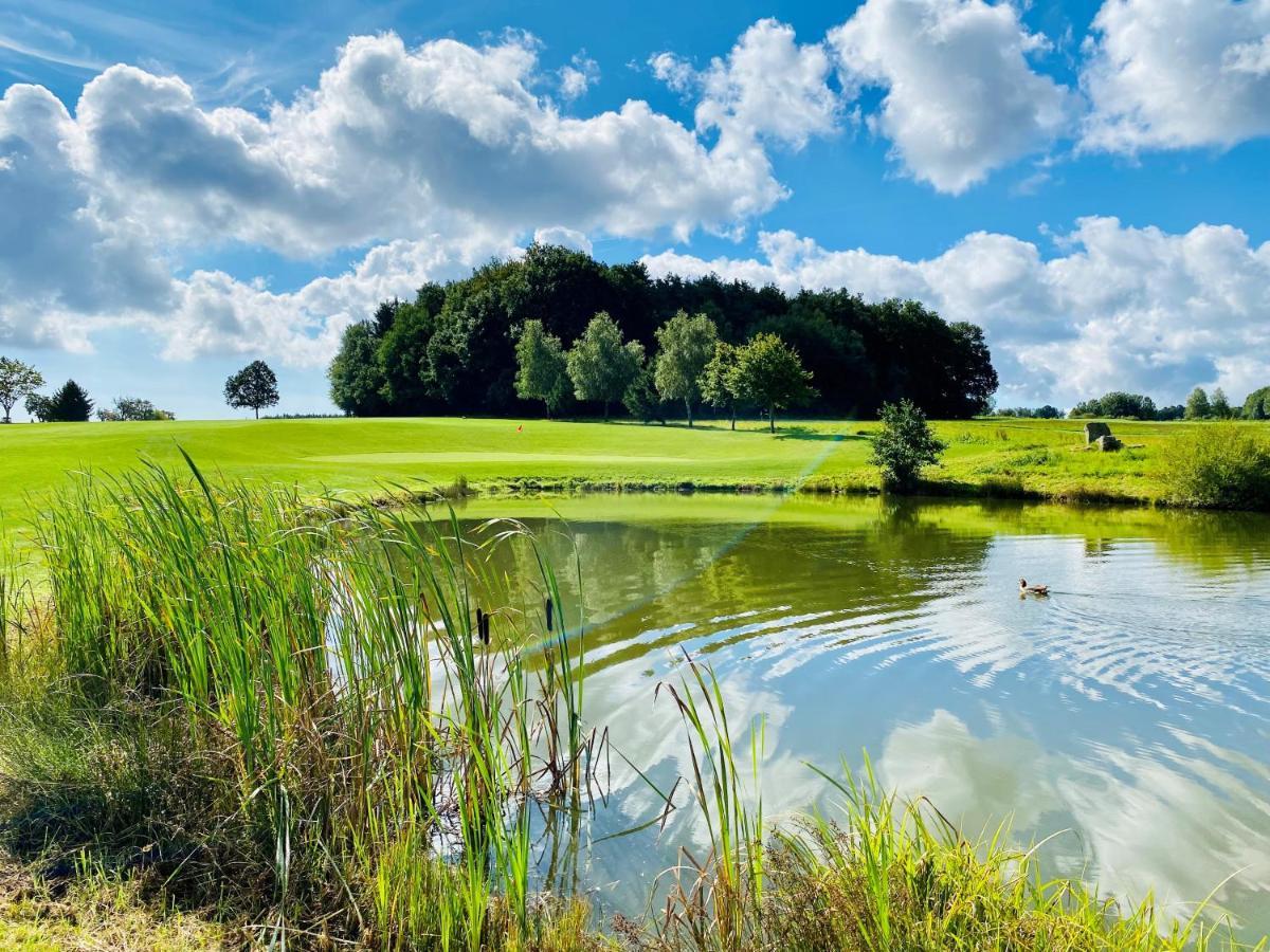 Barrierefreie Ferienwohnungen In Der Naehe Der Golf- Und Freizeitanlage Mudau Экстерьер фото